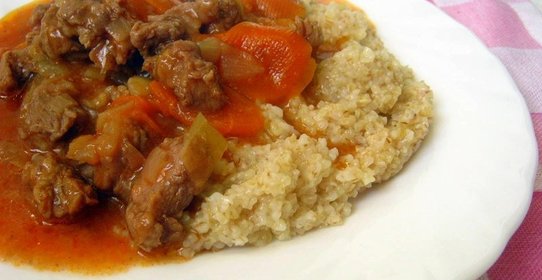 Гуляш в мультиварке