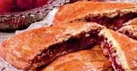 Штрудель с вишней