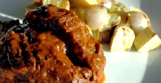Ребрышки в соусе