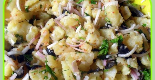 Марокканский картофельный салат с маслинами