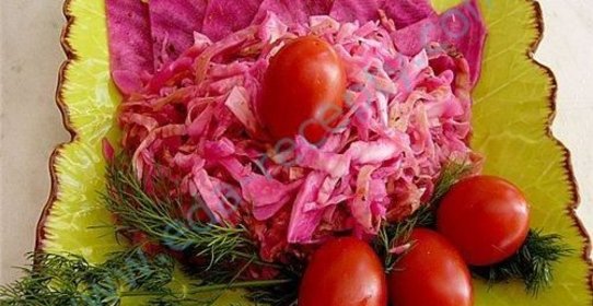 Квашеная капуста по-армянски со свеклой