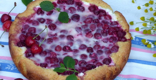 Вишневый пирог