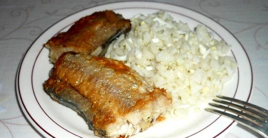 Рис с яйцом и сливочным маслом