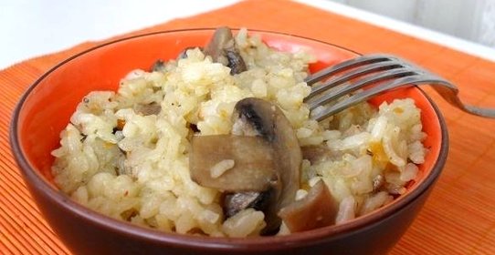 Плов с грибами и мясом