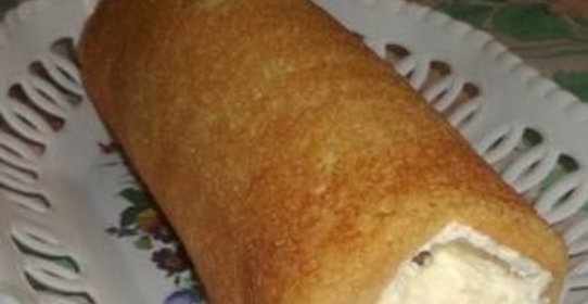 Рулет с творожной начинкой