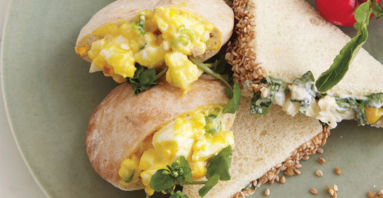 Яичный салат в пите