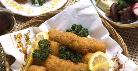 Шашлыки из кальмаров в корочке из пармезана