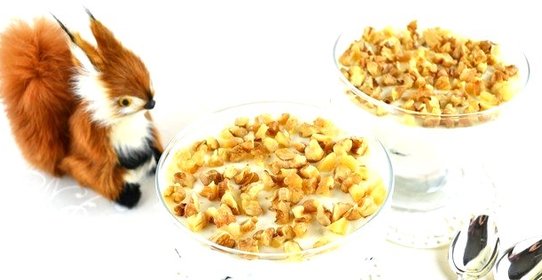 Десерт с черносливом и грецкими орехами