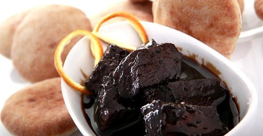 Баранина с черносливом