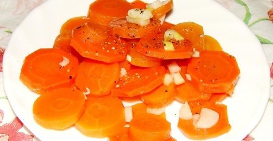 Маринованная морковь Медная монетка