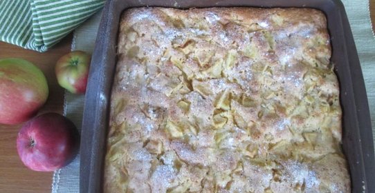 Просто шарлотка