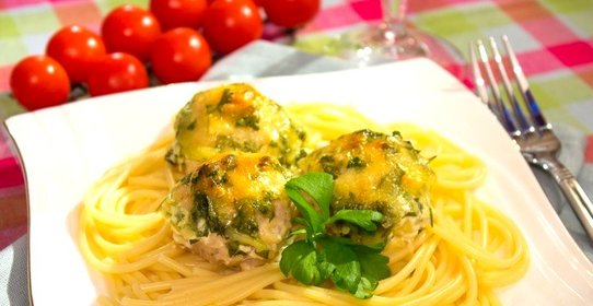 Куриные тефтели в сливочном соусе