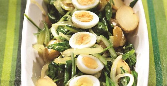 Салат со щавелем и картофелем