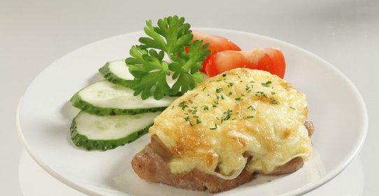 Мясо с сыром в мультиварке