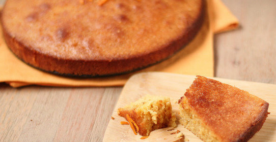 Мандариновый пирог с миндалем