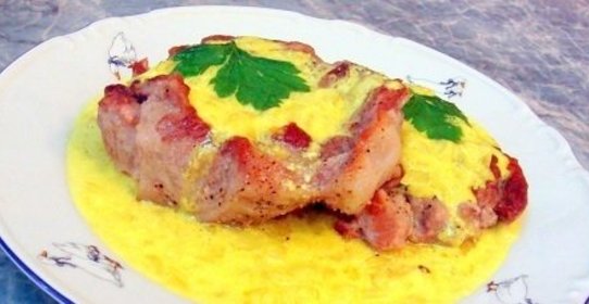 Мясо под шафрановым соусом