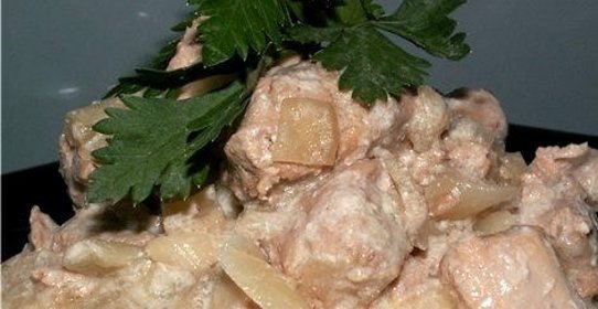 Телятина со сметаной