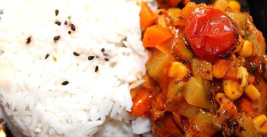 Тушеные кабачки с овощами