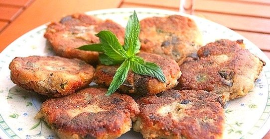 Биточки из баклажанов