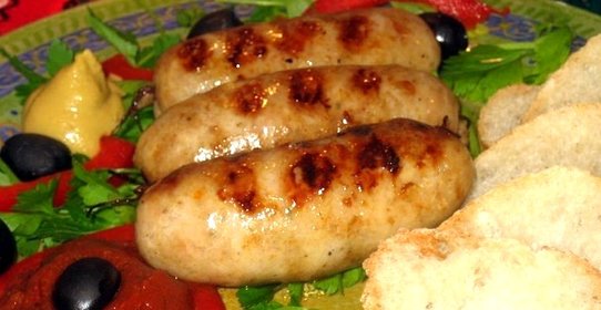 Домашние колбаски для гриля