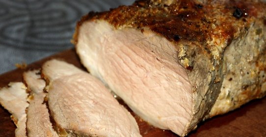 Сочная свинина в фольге в духовке