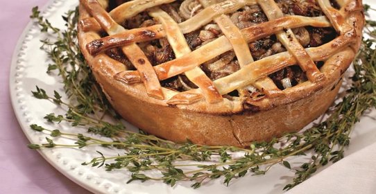 Зимний мясной пирог