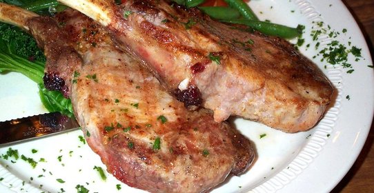 Острые свиные отбивные