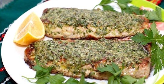 Скумбрия с сыром, запеченная в духовке