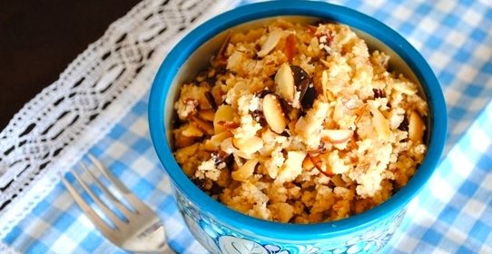 Кускус с миндалем и изюмом