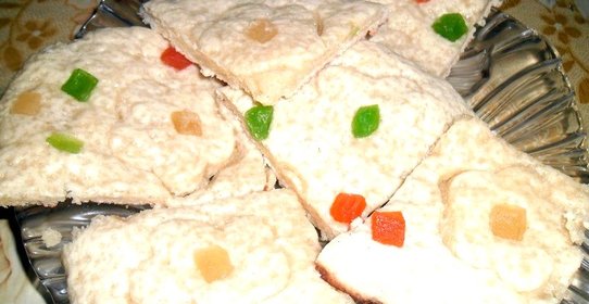 Быстрый пирог с цукатами