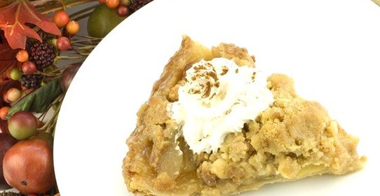 Быстрый яблочный пирог с медом