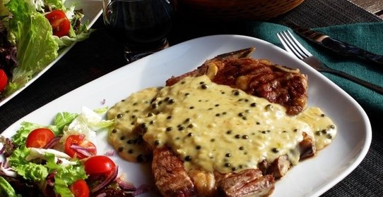 Мясо по-французски