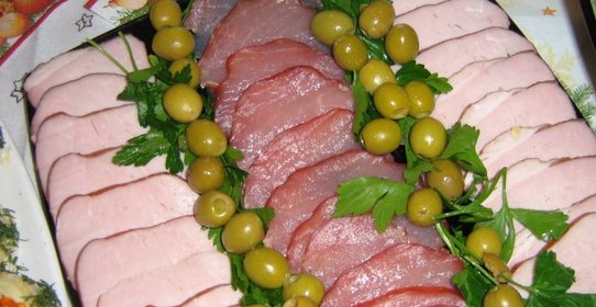 Праздничная нарезка Мясные медальоны