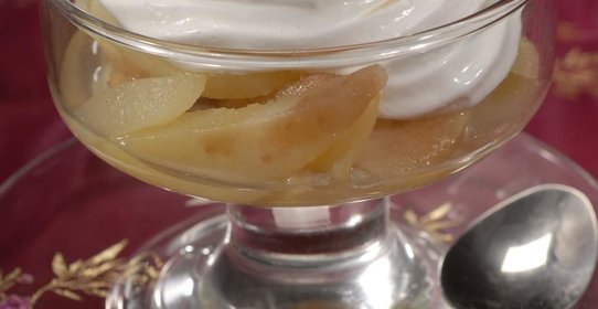 Грушевый компот с меренгой