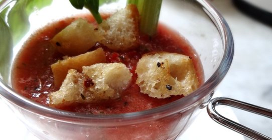 Гаспачо с сухариками