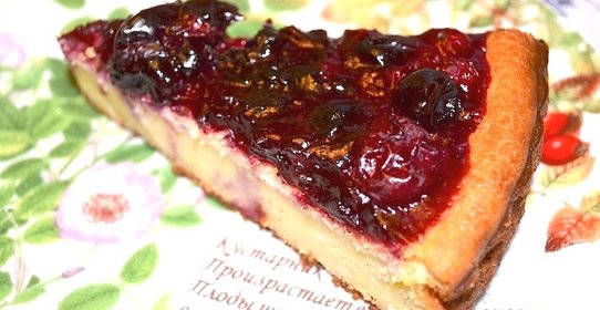 Безглютеновый творожный пирог с ягодами