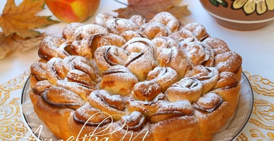 Яблочный пирог Хризантема