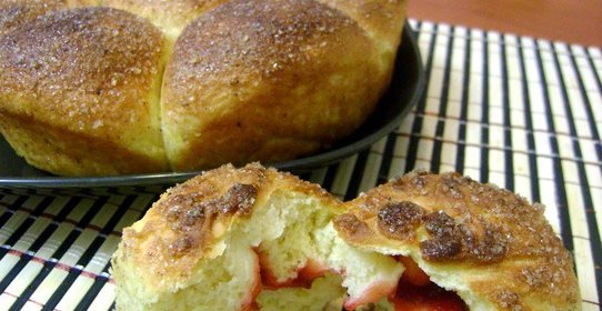 Разборный курузный пирог с джемом