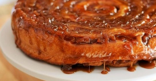 Сладкий пирог из дрожжевого теста