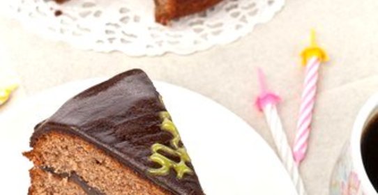 Торт из ржаных сухарей с шоколадным кремом