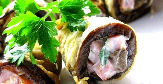 Рулеты с грибами из баклажанов
