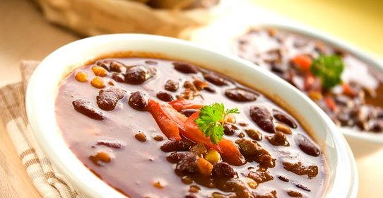 Красная фасоль в горшочке