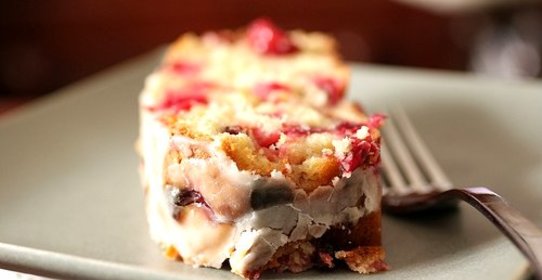 Брусничный торт со сметанным кремом