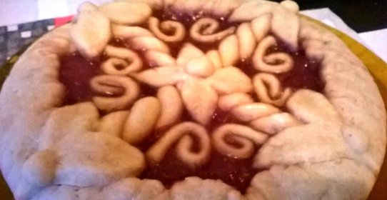 Песочный пирог с вареньем в мультиварке