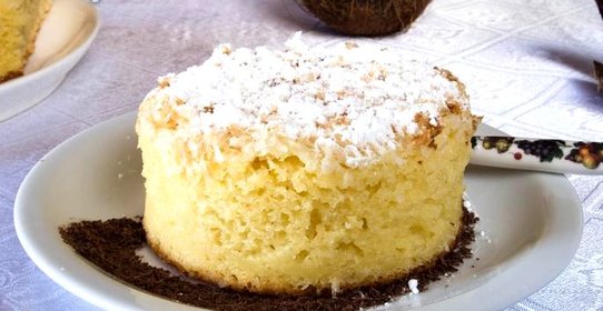 Кокосовый пирог на кислом молоке