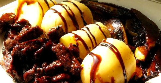 Телятина с айвой