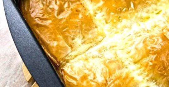 Яблочный пирог из теста фило с орехами