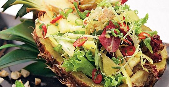 Салат-микс с экзотическими фруктами