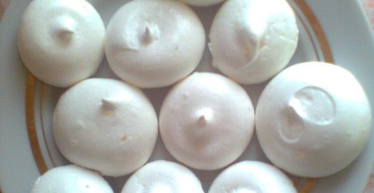 Воздушное пирожное