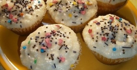 Капкейки с ананасом